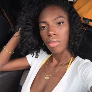 Meet your Posher, Foreign